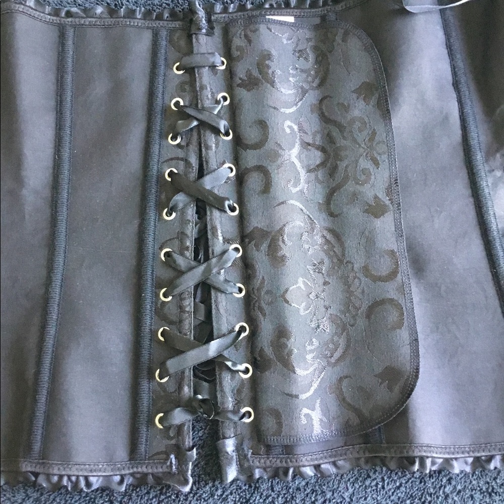 Black Strapless Brocade Corset Bustier - Picture 6 of 13